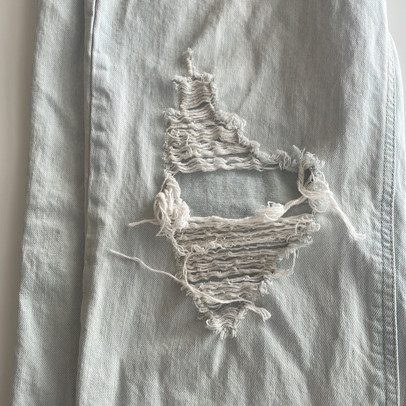 High Rise Super Light Wash Baggy Legs - Picture 2 of 6